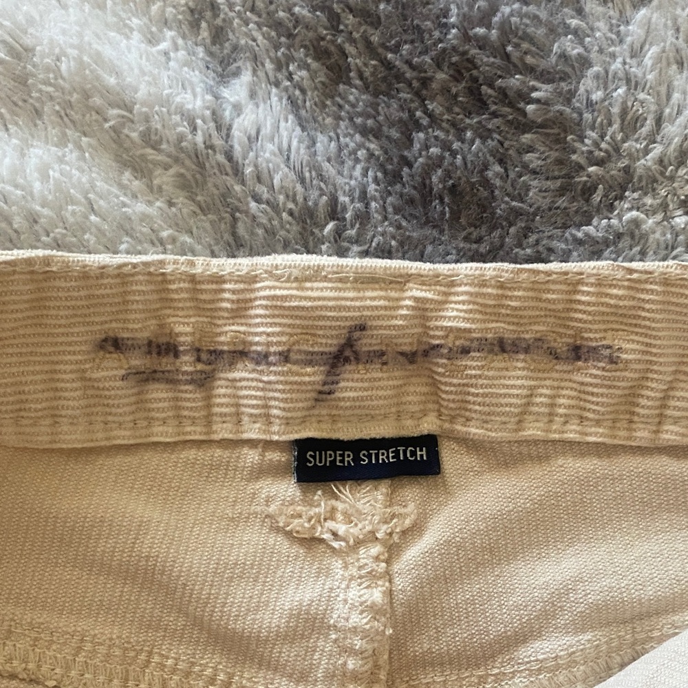 4/$30 Corduroy Cream Women’s Shorts - Picture 2 of 4